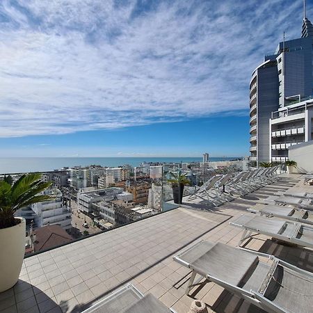 Hesperia Hotel & Residence Jesolo Extérieur photo