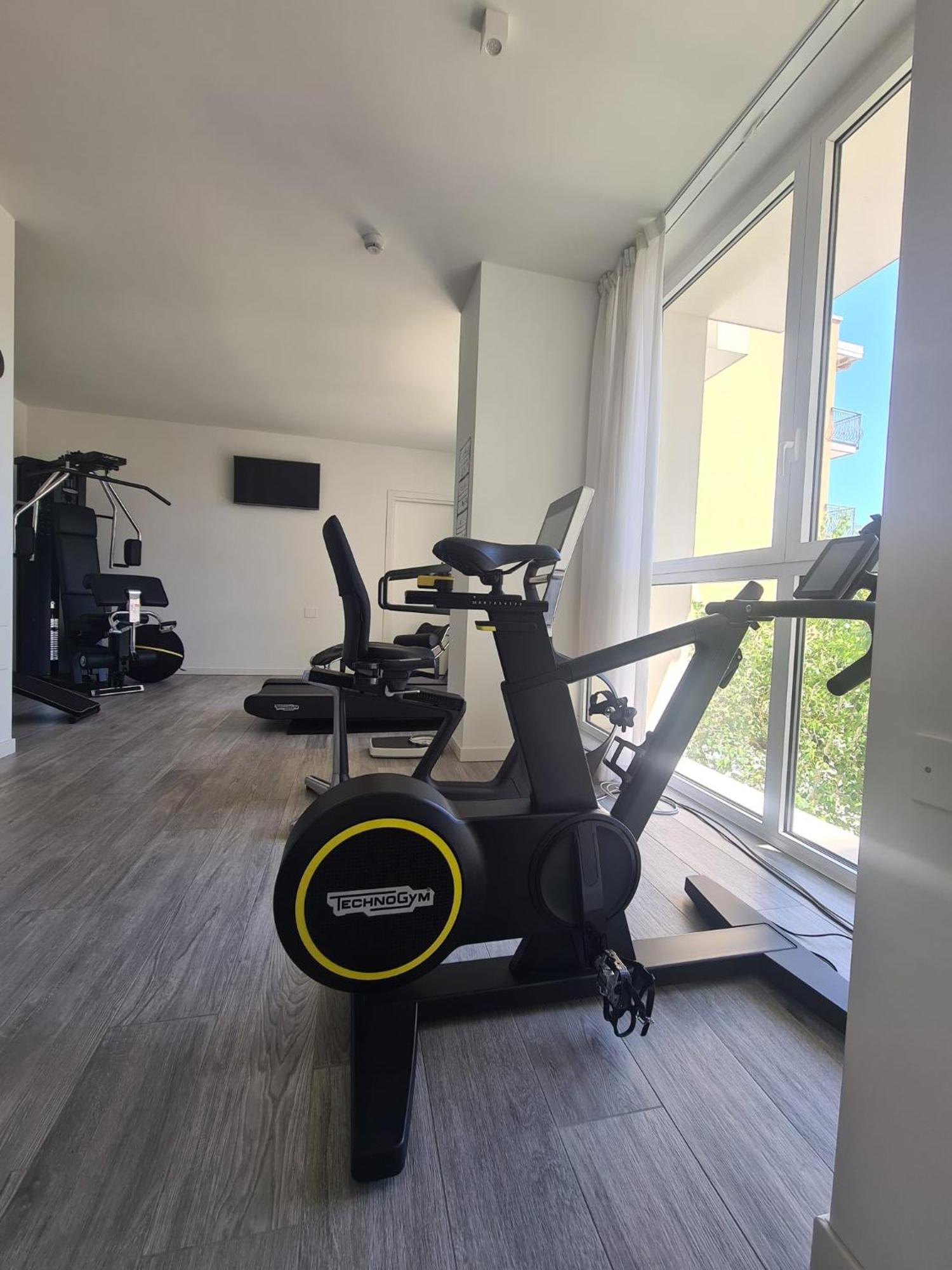 Hesperia Hotel & Residence Jesolo Extérieur photo
