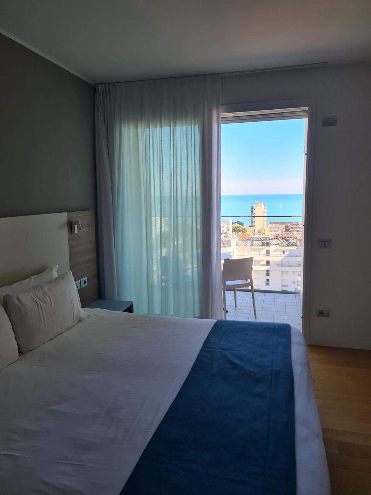 Hesperia Hotel & Residence Jesolo Chambre photo