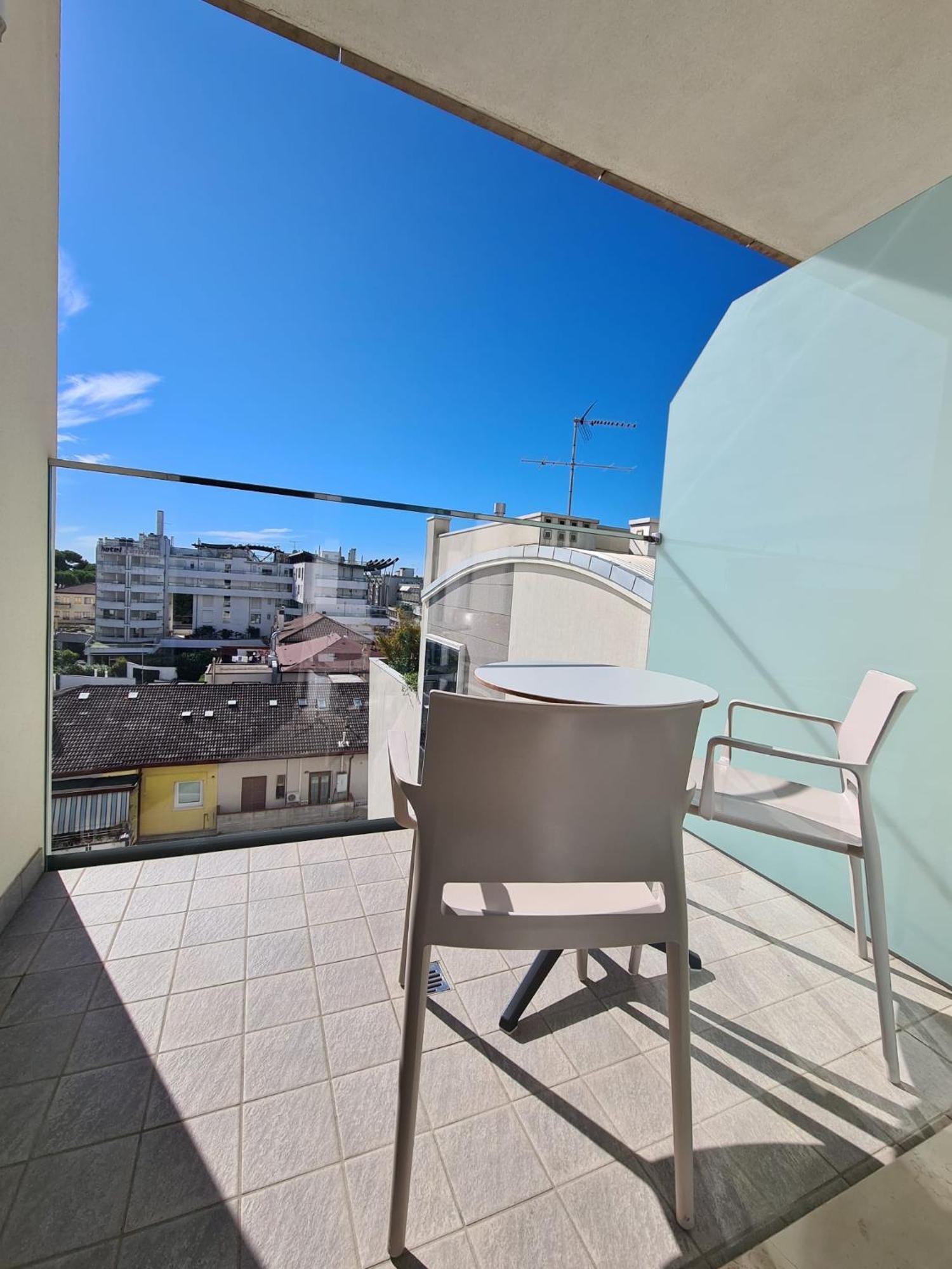 Hesperia Hotel & Residence Jesolo Chambre photo